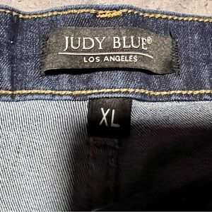 JUDY BLUE XL SHORTS WORE ONCE